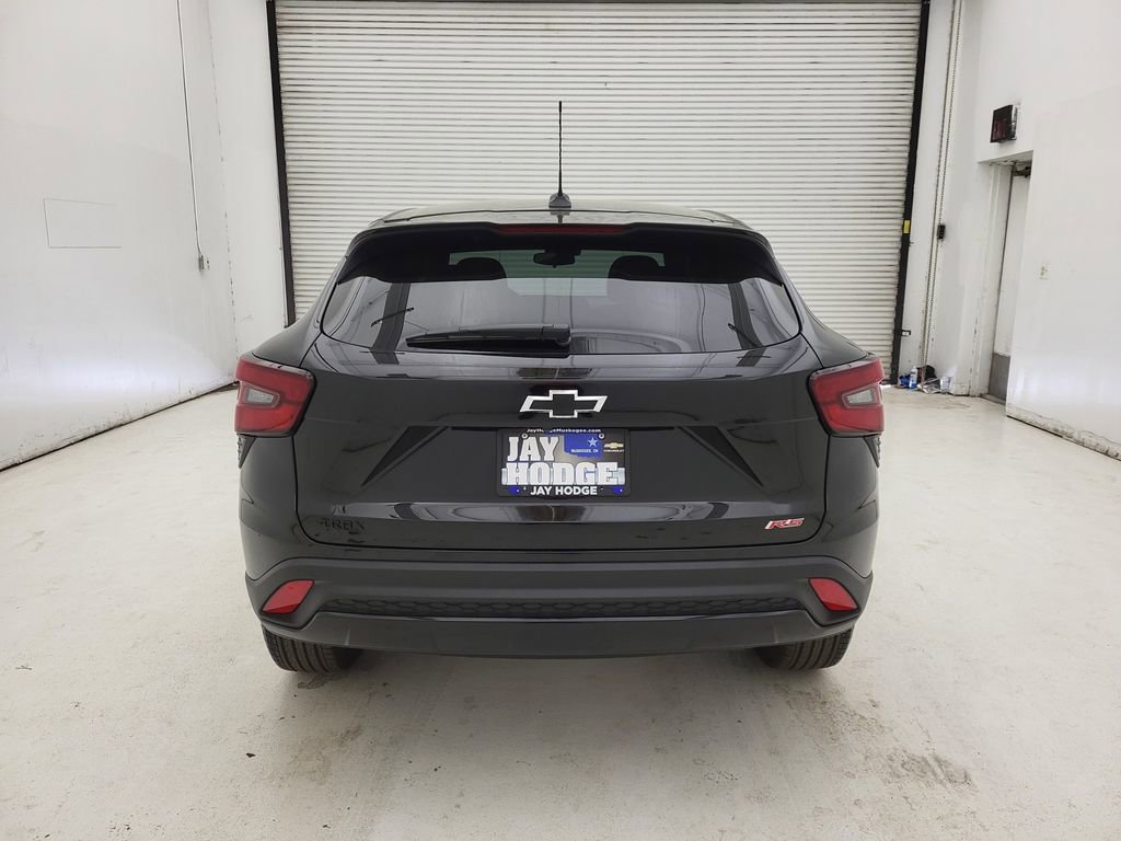 New 2026 Chevrolet Trax RS w/ Sunroof Package image 14