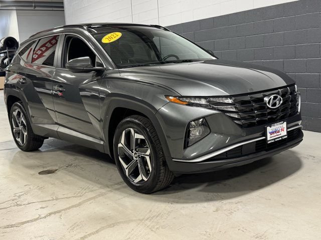 Used 2022 Hyundai Tucson SEL w/ Cargo Package AWD/4WD image 2