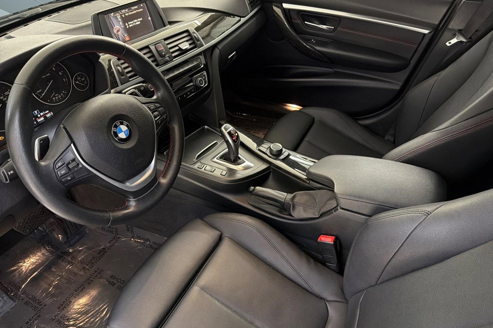 Used 2016 BMW 328i Sedan RWD image 4