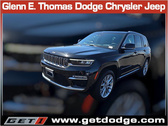 Certified 2023 Jeep Grand Cherokee Summit w/ Advanced Protech Group IV AWD/4WD image 3