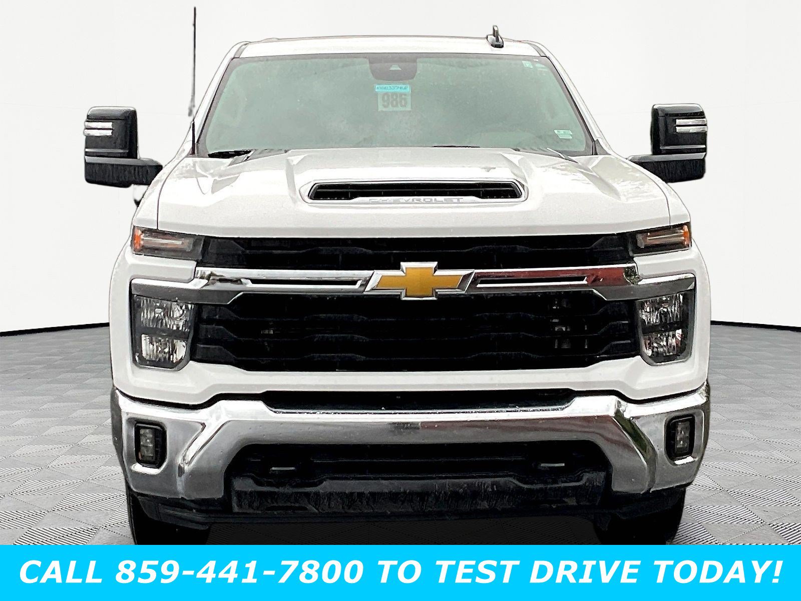 Used 2025 Chevrolet Silverado 2500 LT w/ Convenience Package AWD/4WD image 2