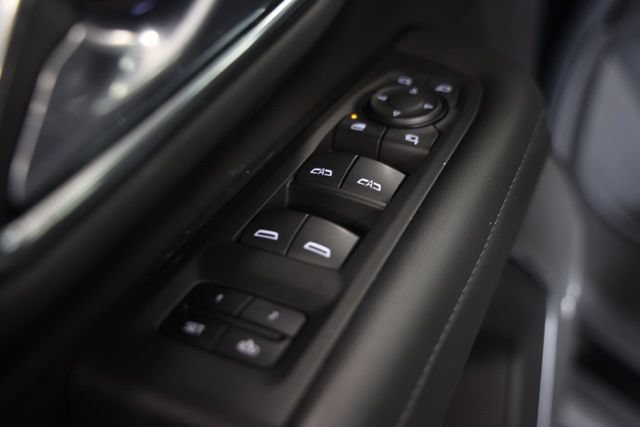 Used 2023 Chevrolet Tahoe LT w/ Luxury Package AWD/4WD image 21
