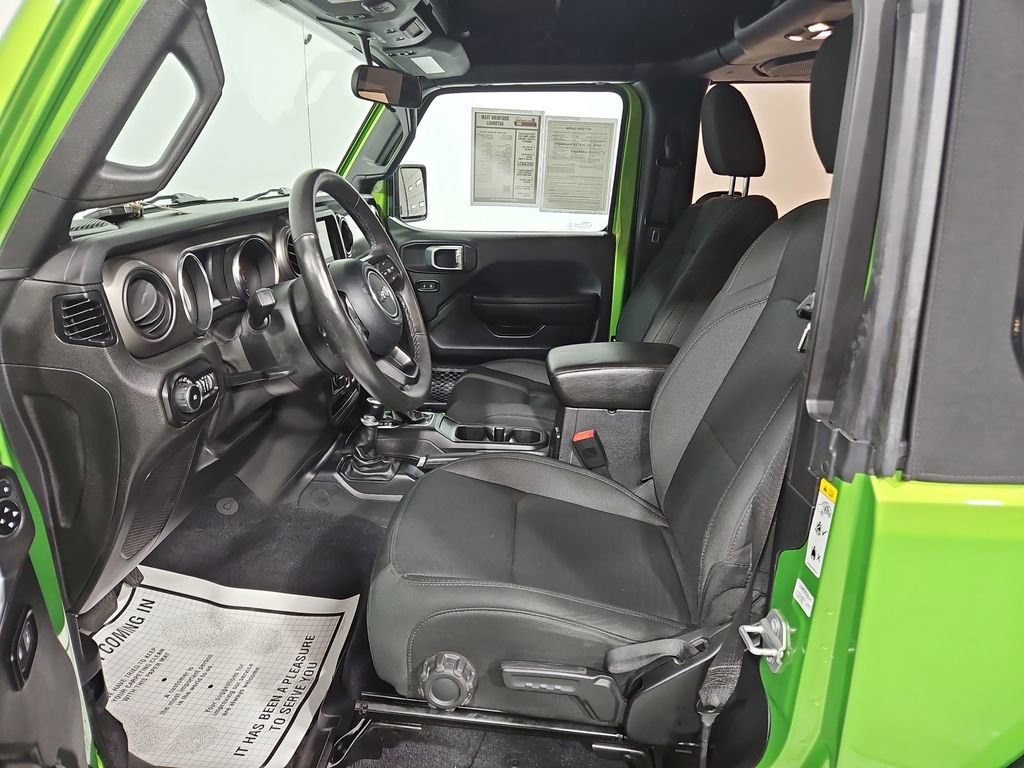 Used 2019 Jeep Wrangler Sport image 10