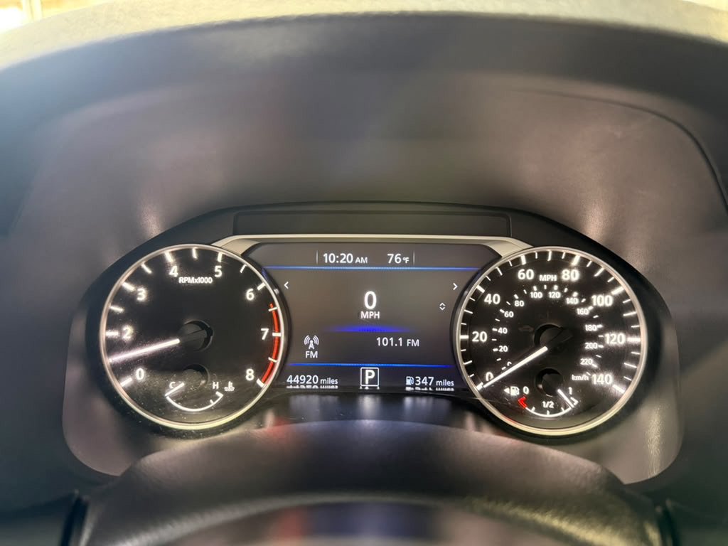 Used 2025 Nissan Altima 2.5 SV FWD image 23