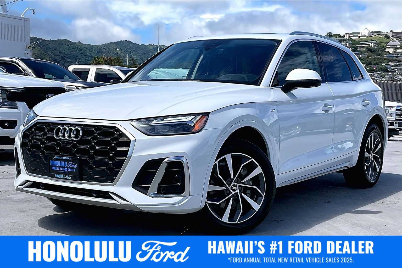 Used 2023 Audi Q5 2.0T Premium Plus w/ Premium Plus Package