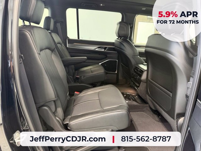 New 2026 Jeep Grand Wagoneer Limited w/ Premium Group II AWD/4WD image 26