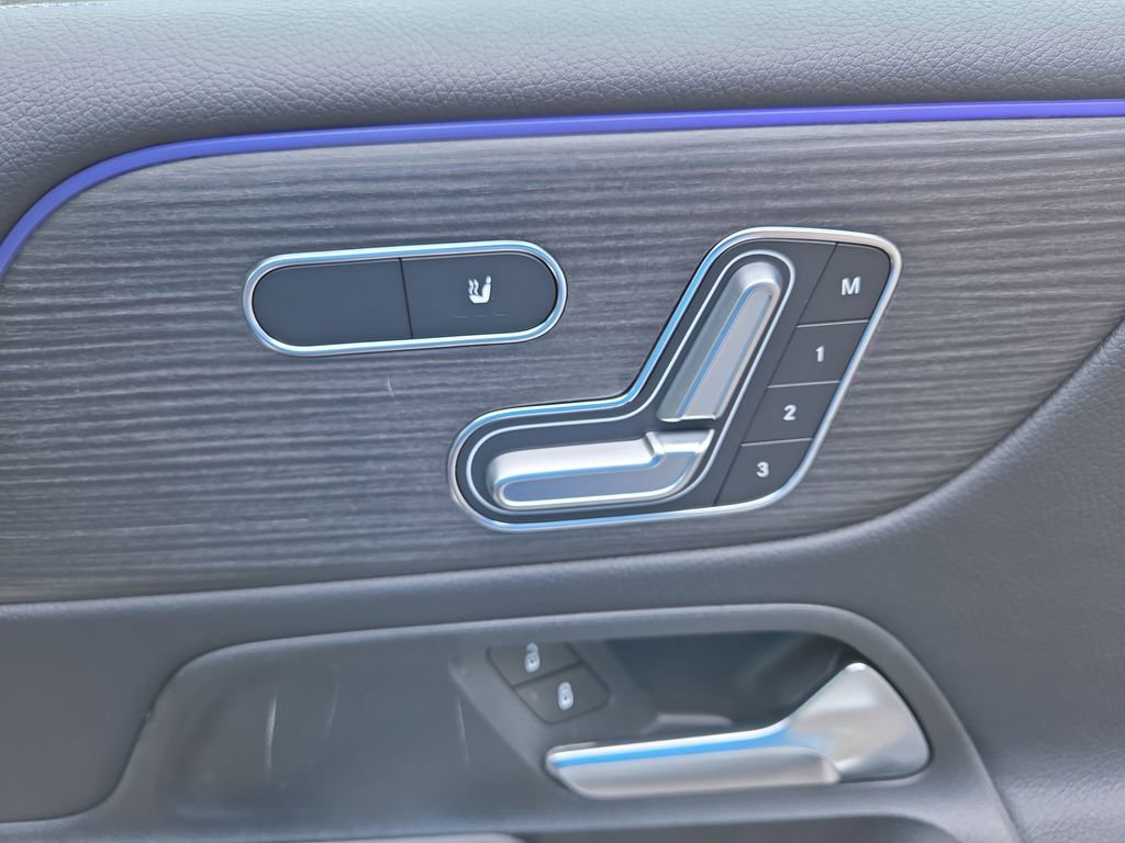 Certified 2026 Mercedes-Benz GLB 250 GLB 250 image 19