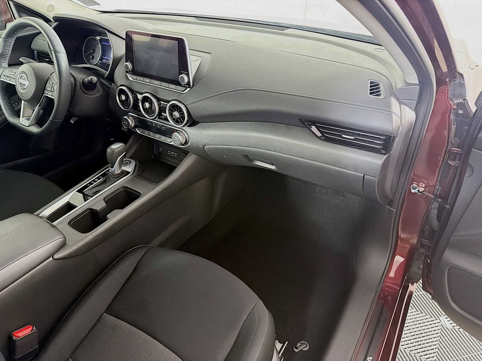 Used 2024 Nissan Sentra SV w/ All-Weather Package FWD image 25