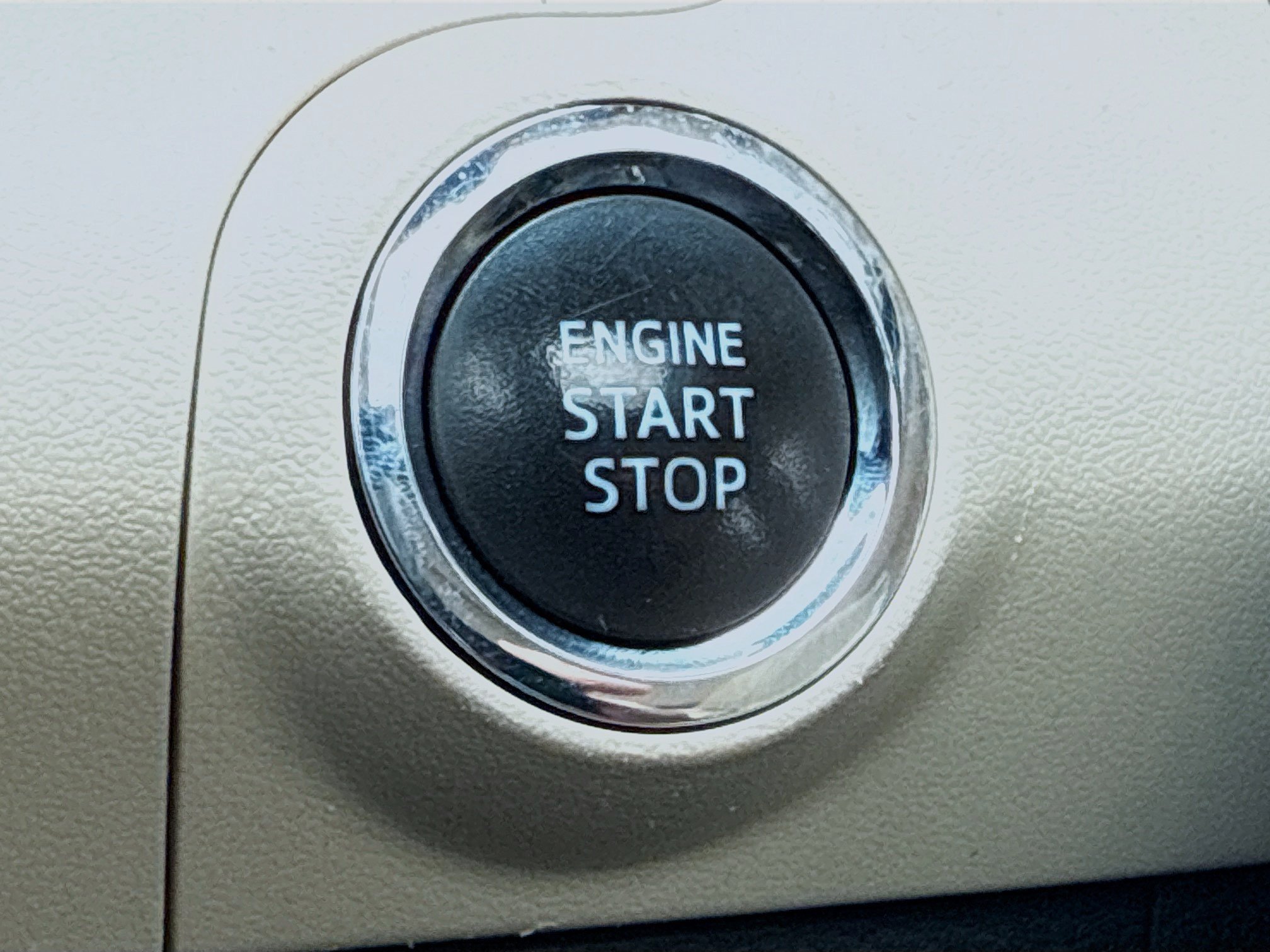 Used 2019 Toyota Avalon Limited w/ Advanced Safety Package FWD image 8