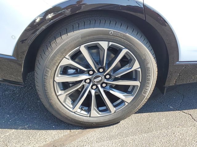 New 2026 Cadillac Lyriq Sport w/ LPO, Floor Liner Package image 7