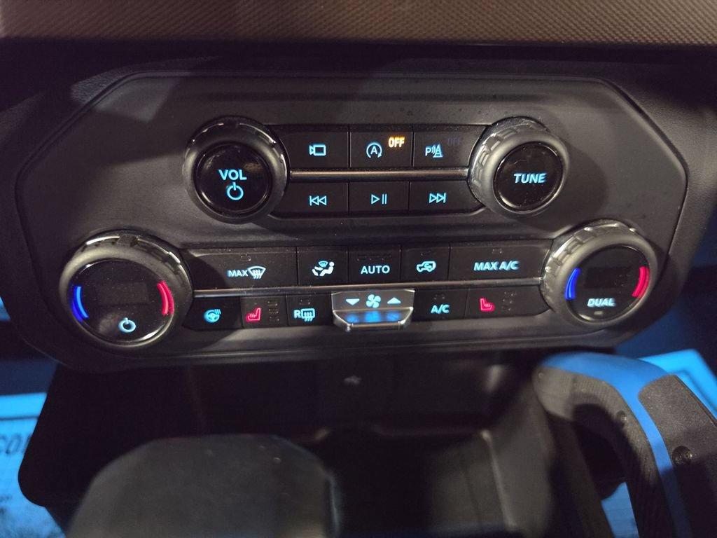 Used 2021 Ford Bronco Outer Banks w/ Sasquatch Package AWD/4WD image 16