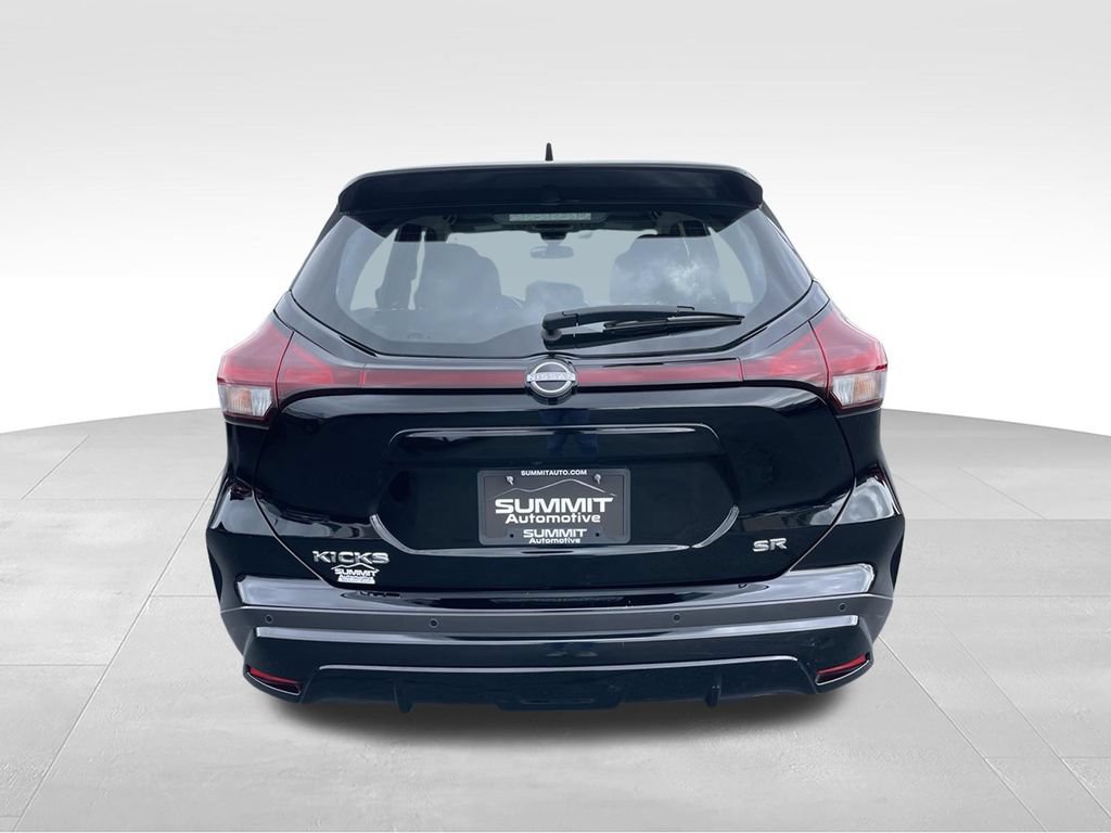 Used 2024 Nissan Kicks SR FWD image 24