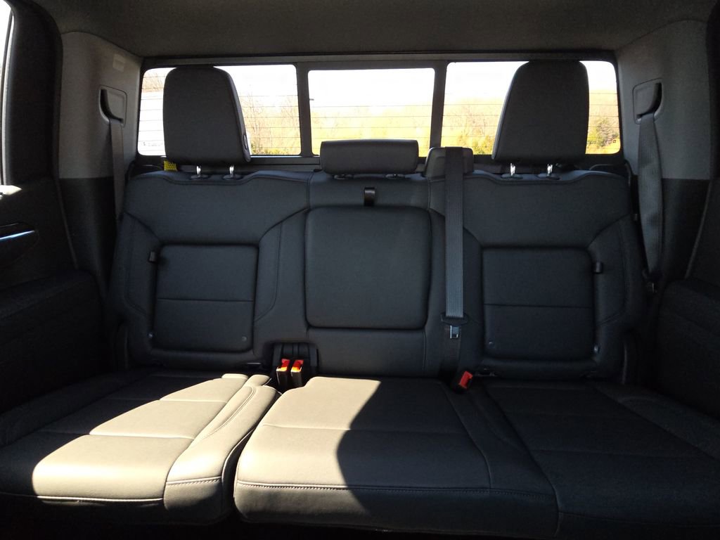 New 2026 Chevrolet Silverado 1500 LT Trail Boss w/ Convenience Package II AWD/4WD image 26