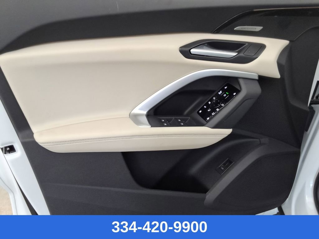 New 2025 Audi Q5 Premium Plus image 19