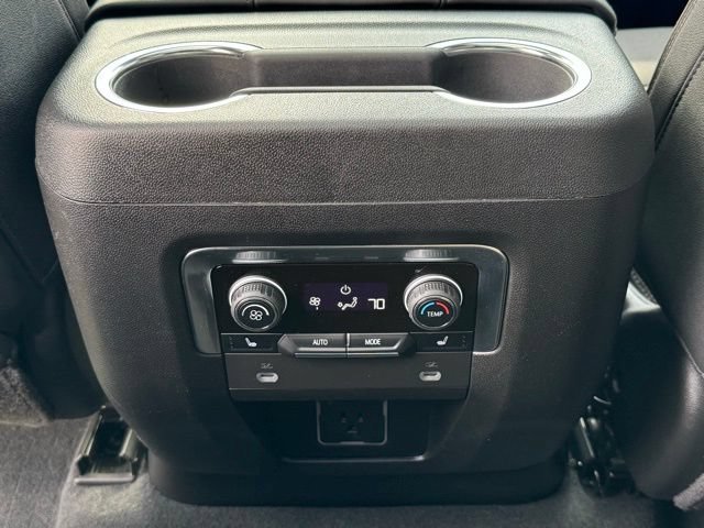 Certified 2024 Chevrolet Tahoe High Country AWD/4WD image 8