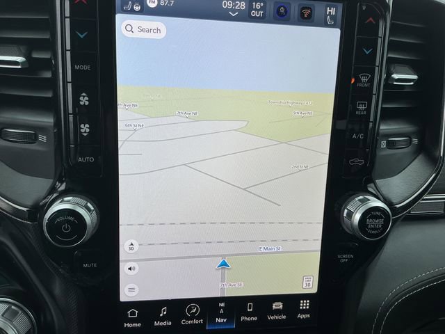 Used 2022 RAM 1500 Limited w/ Body-Colour Bumper Group image 50