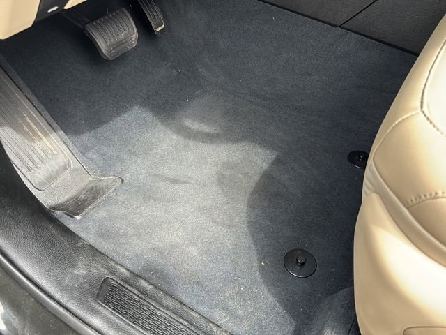 Certified 2023 Jeep Grand Cherokee L Limited image 13