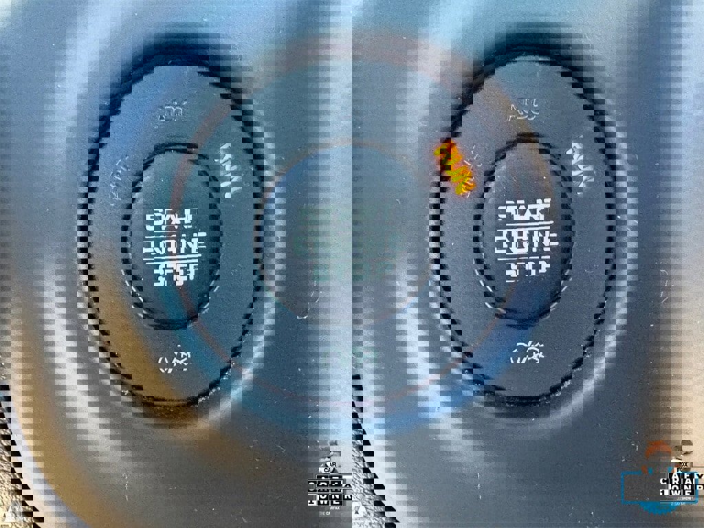 Used 2018 Jeep Wrangler Unlimited Sahara image 23