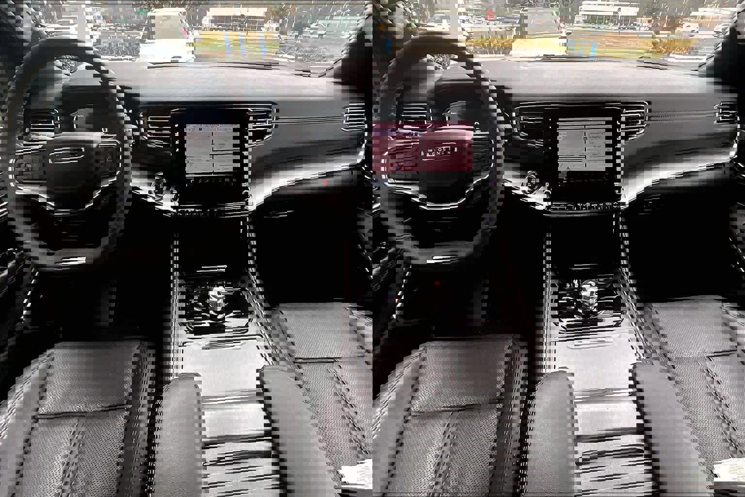 Used 2023 Jeep Wagoneer Series II image 16