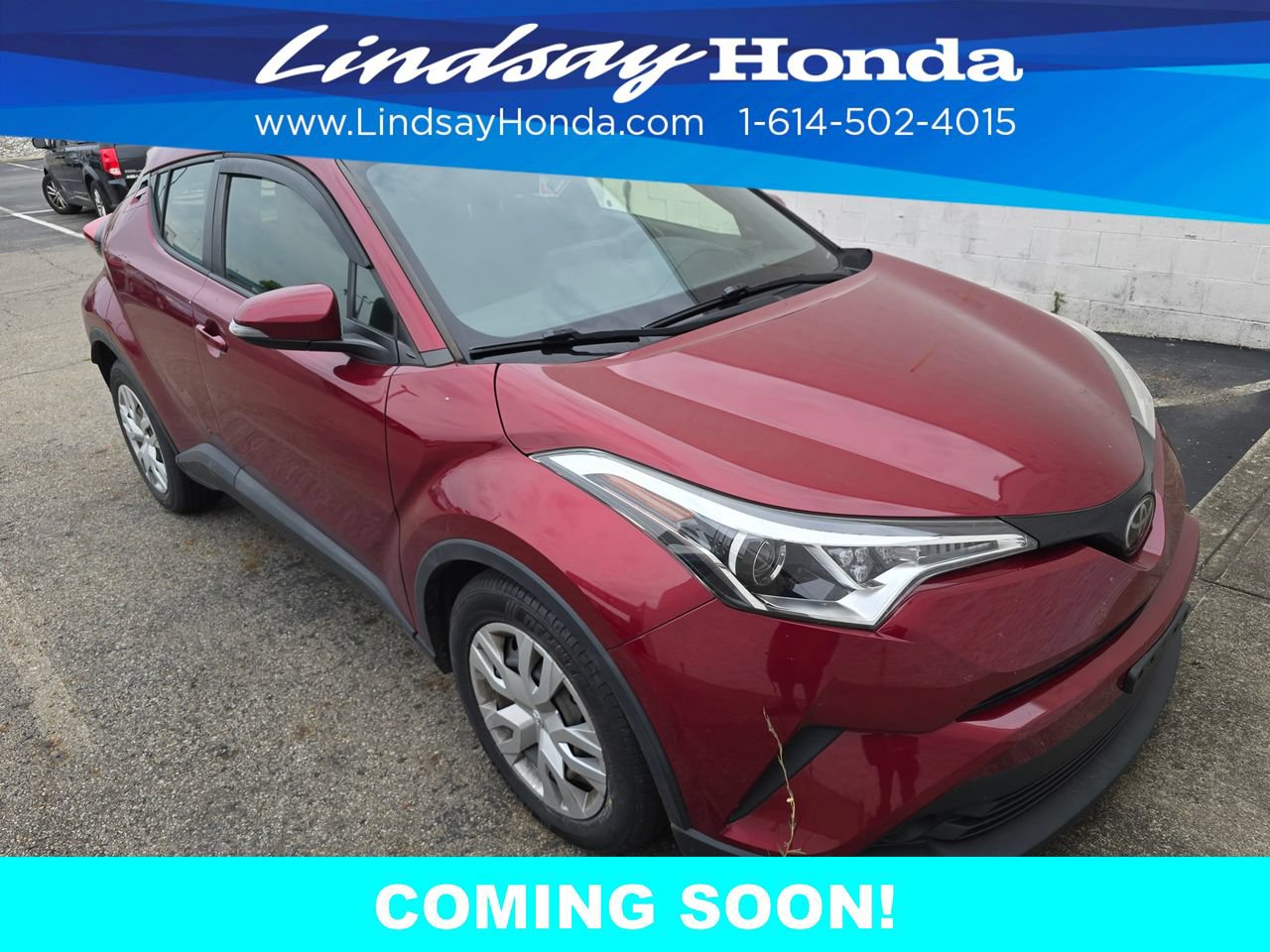Used 2019 Toyota C-HR LE FWD image 2