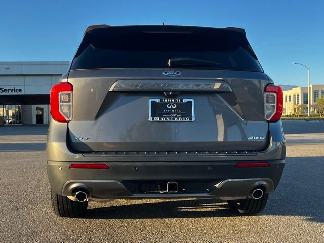 Used 2023 Ford Explorer XLT w/ Equipment Group 202A image 8