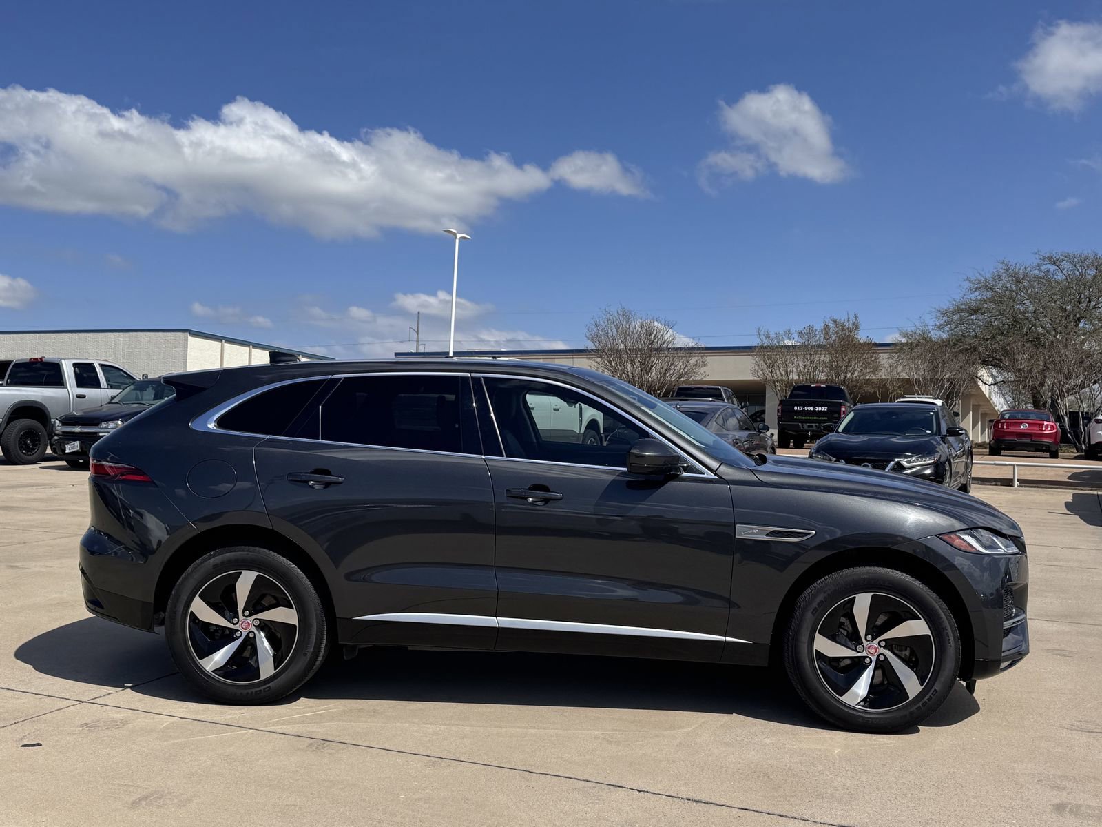 Used 2023 Jaguar F-PACE S image 3