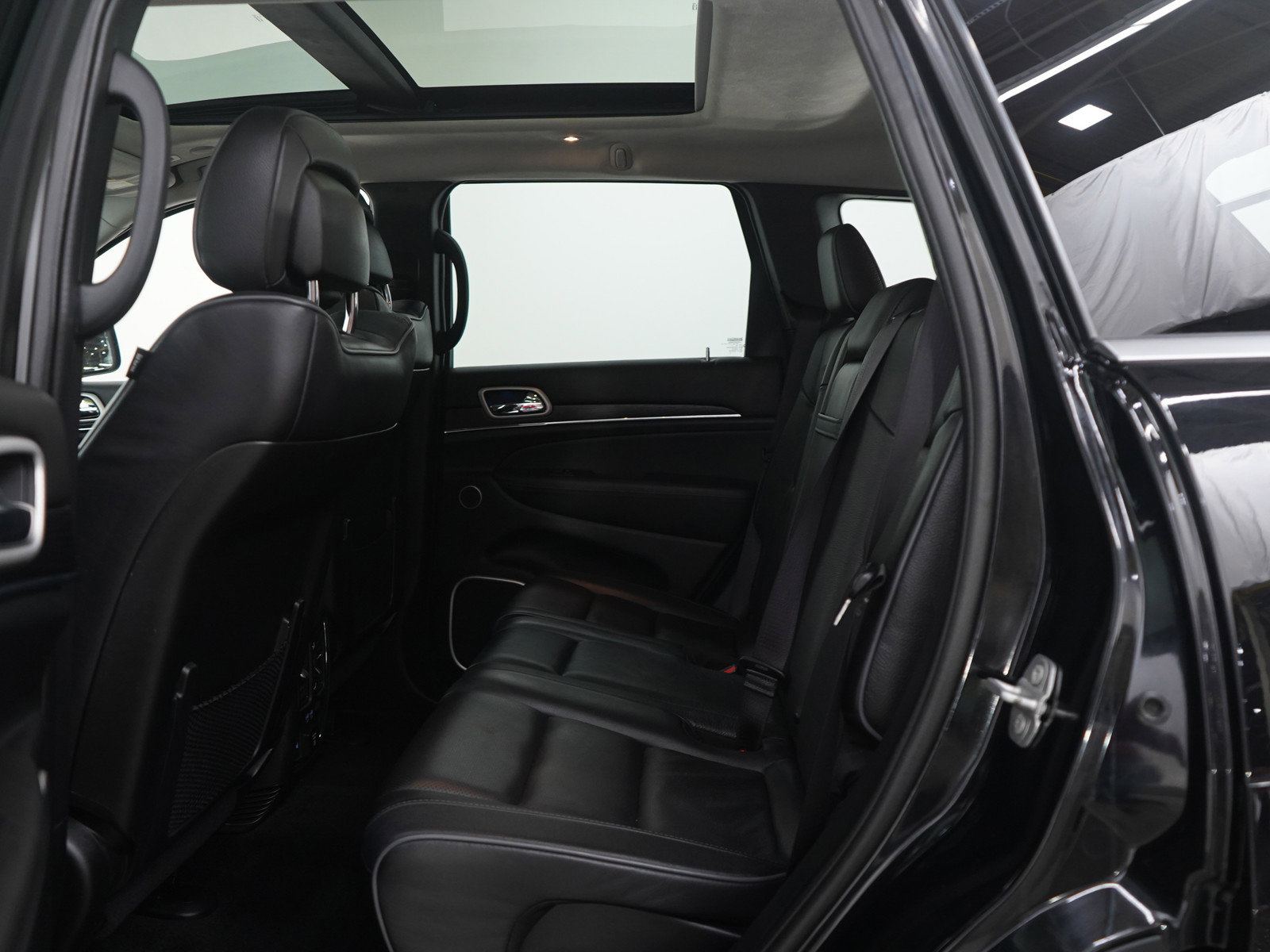 Used 2021 Jeep Grand Cherokee Summit image 18