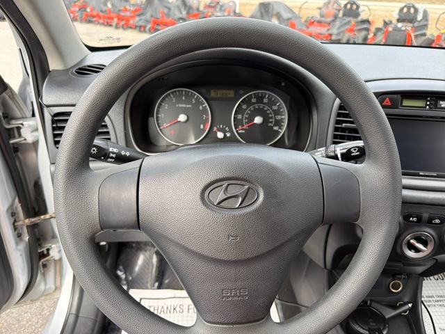 Used 2009 Hyundai Accent GS w/ Popular Equipment Pkg 2 image 15