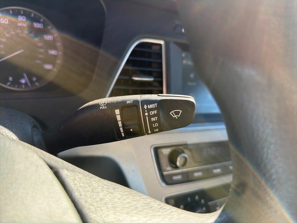 Used 2017 Hyundai Sonata SE image 31