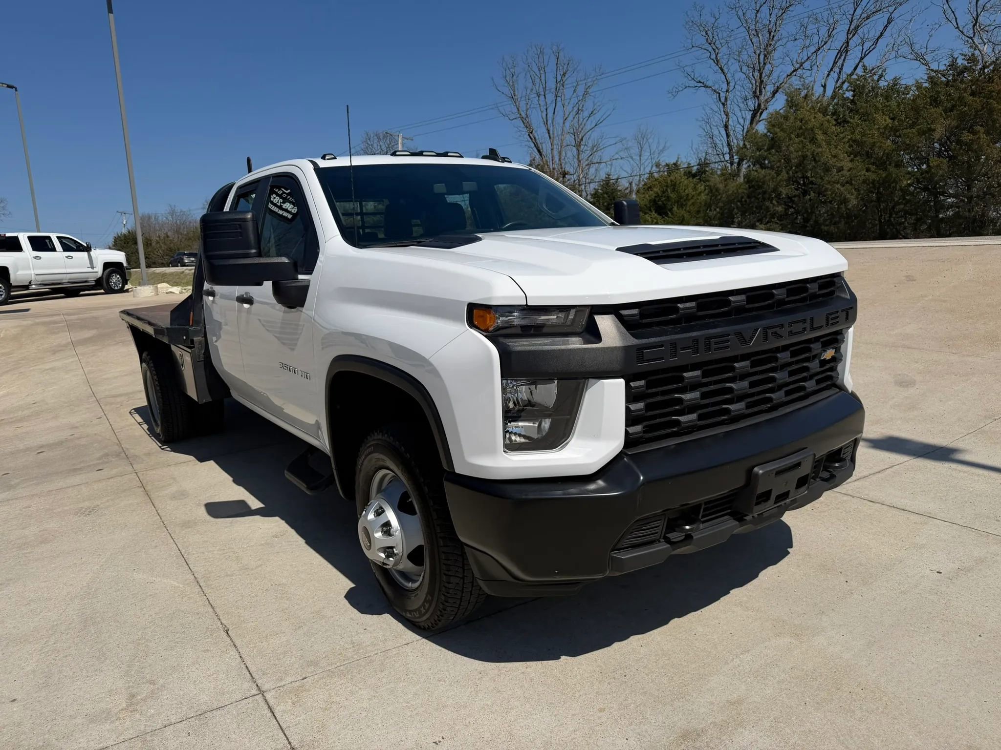 Used 2021 Chevrolet Silverado 3500 W/T RWD image 3