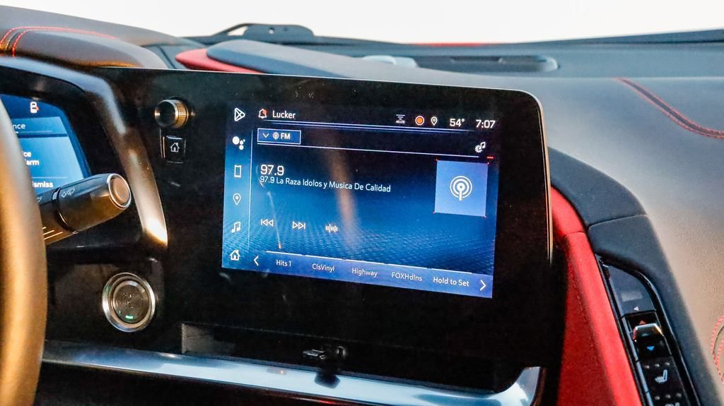 Used 2024 Chevrolet Corvette Stingray Preferred Cpe w/ LPO, Roadside Safety Package image 15