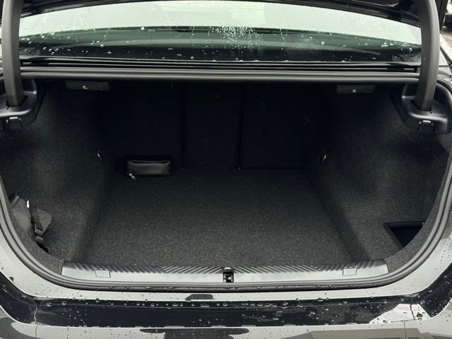 New 2026 BMW 530i xDrive w/ Premium Package image 10