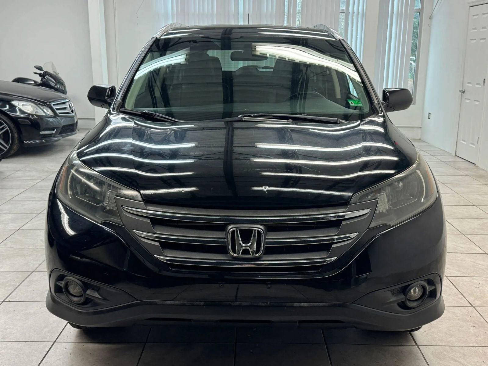 Used 2014 Honda CR-V EX-L image 2