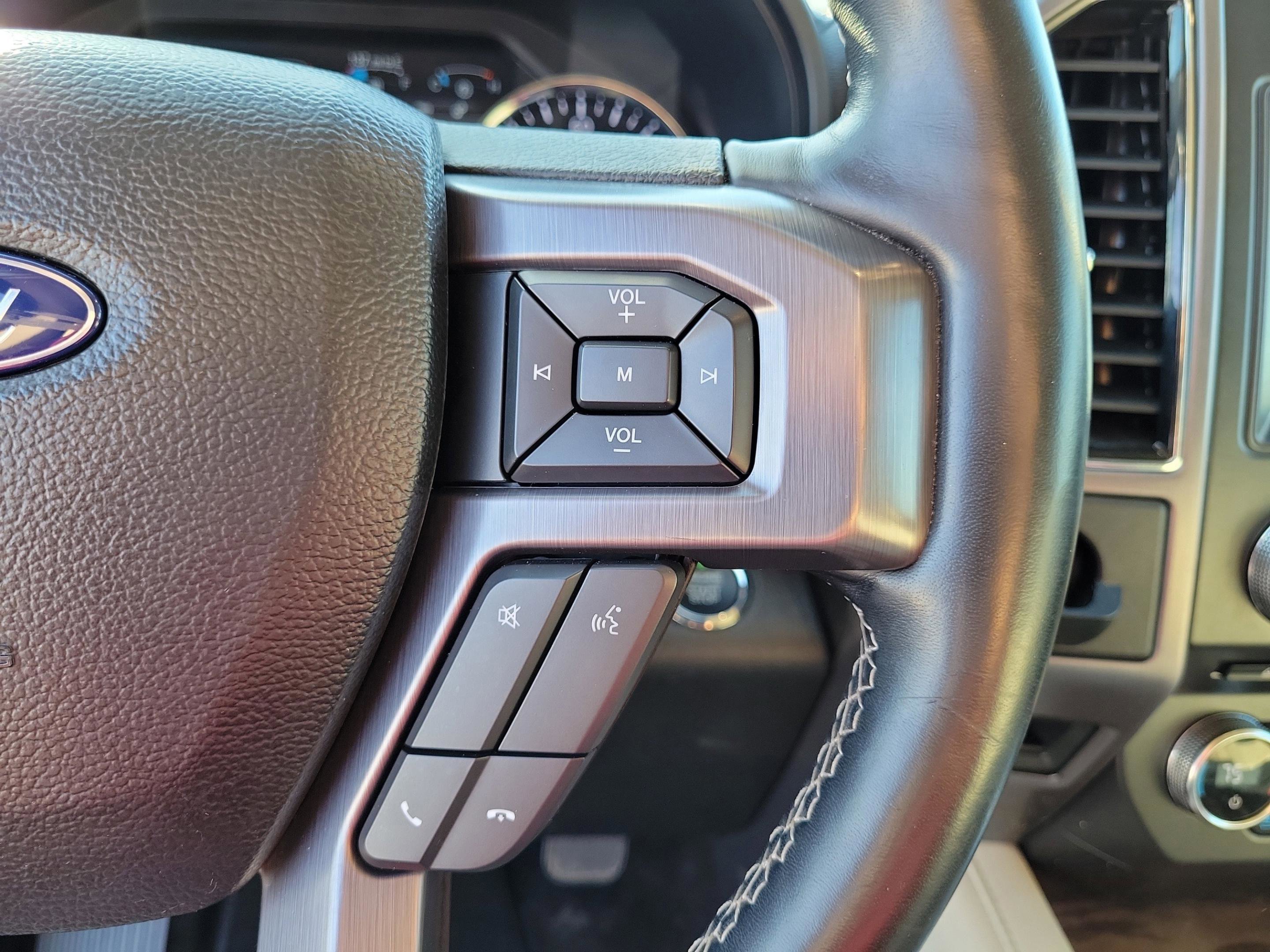 Used 2018 Ford Expedition Platinum image 26