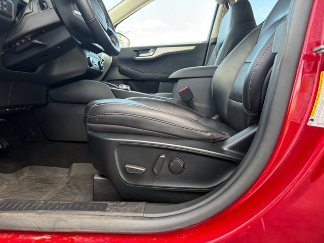 Used 2020 Ford Escape SE Sport AWD/4WD image 11