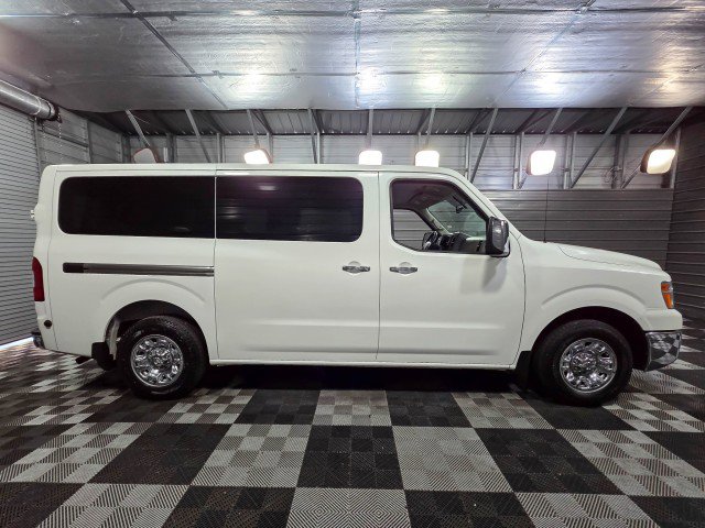 Used 2018 Nissan NV 3500 SL image 8