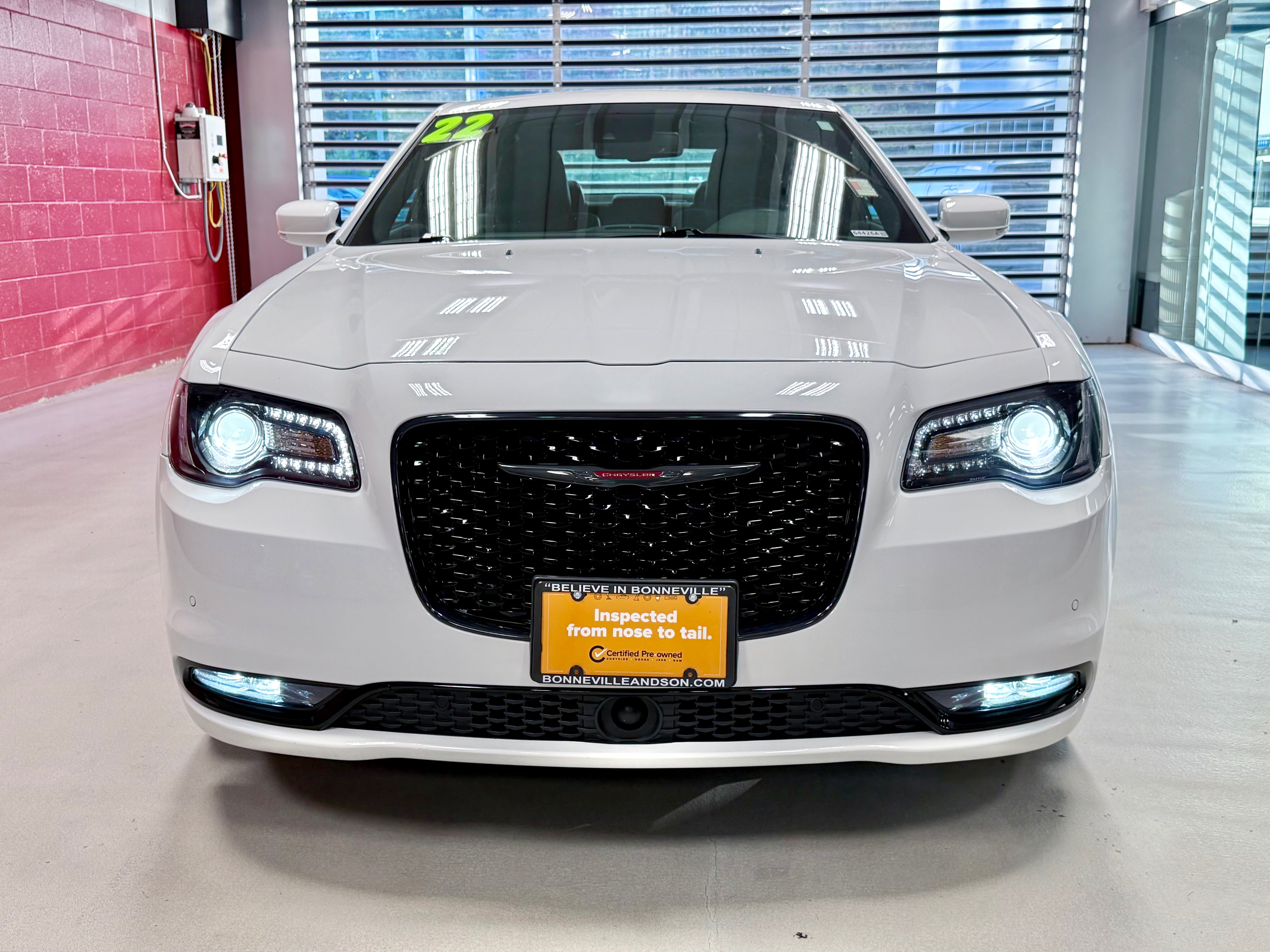 Certified 2022 Chrysler 300 S w/ Comfort Group RWD image 11