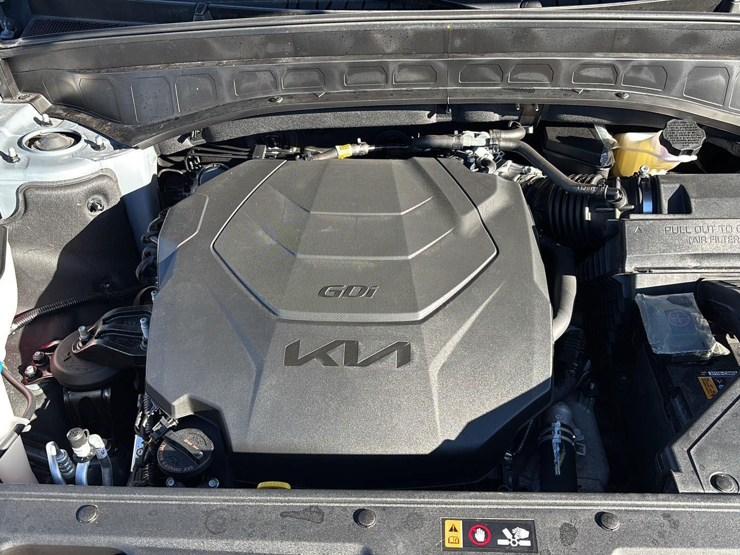 Certified 2025 Kia Telluride S FWD image 32