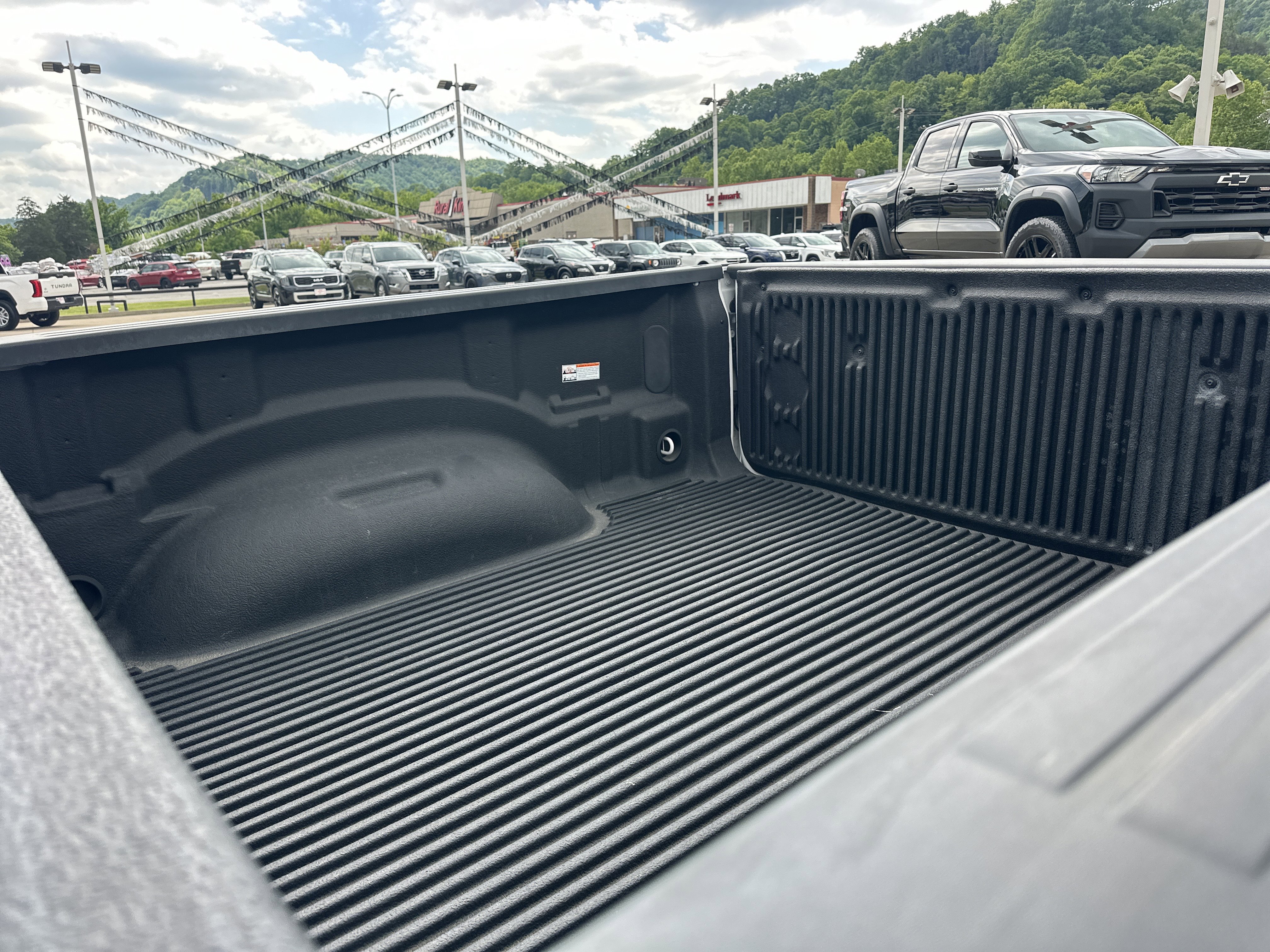 Used 2020 RAM 1500 Big Horn AWD/4WD image 22
