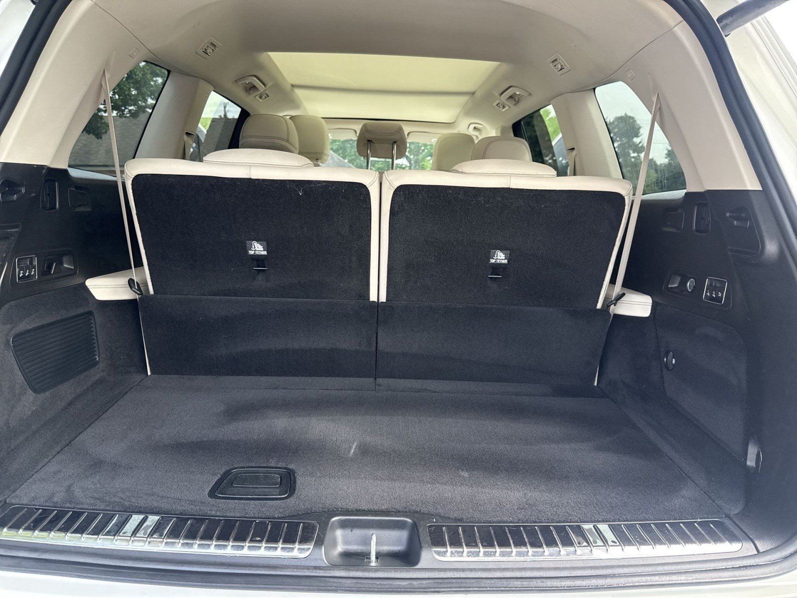 Used 2022 Mercedes-Benz GLS 450 4MATIC image 33