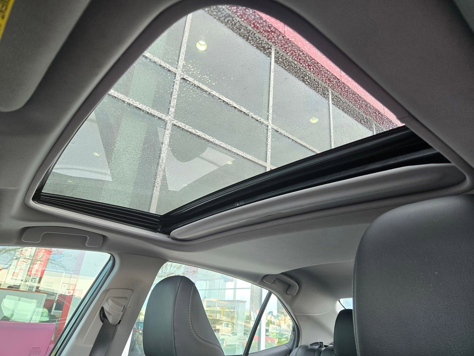 Certified 2024 Toyota Camry SE w/ Cold Weather Package image 17