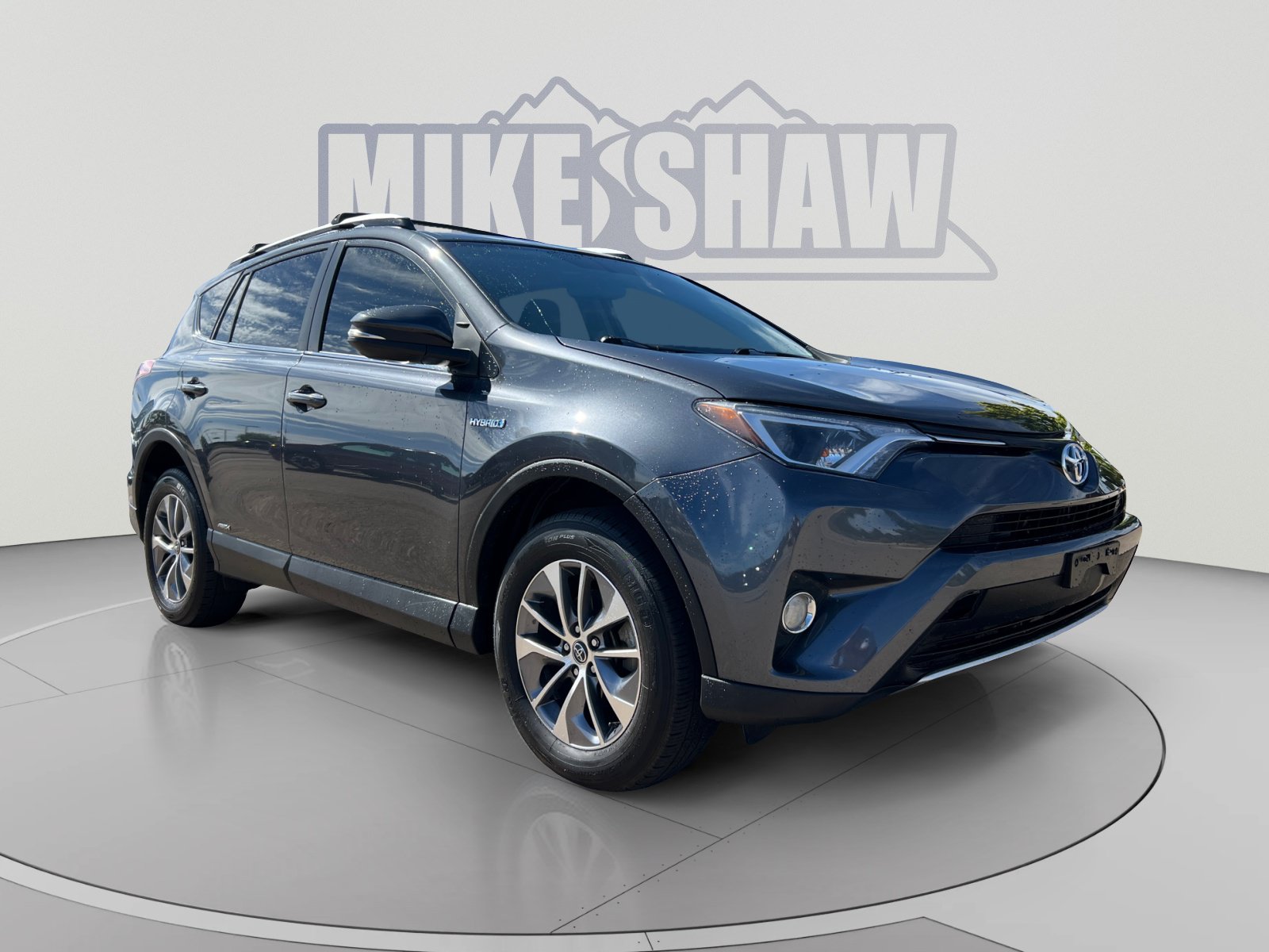Used 2016 Toyota RAV4 XLE AWD/4WD image 7