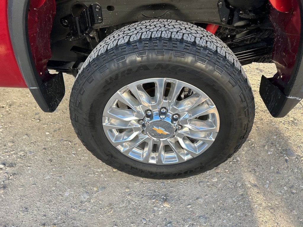 Used 2022 Chevrolet Silverado 3500 High Country w/ Z71 Off-Road Package image 38