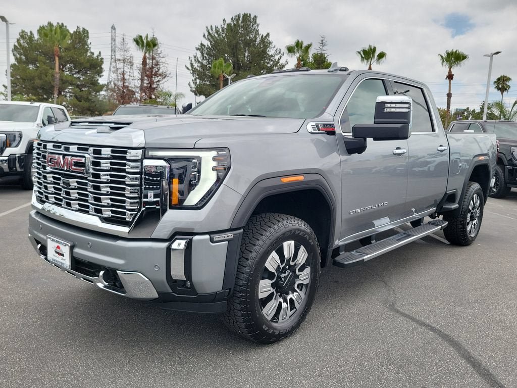 New 2026 GMC Sierra 2500 Denali w/ Max Trailering Package AWD/4WD image 2