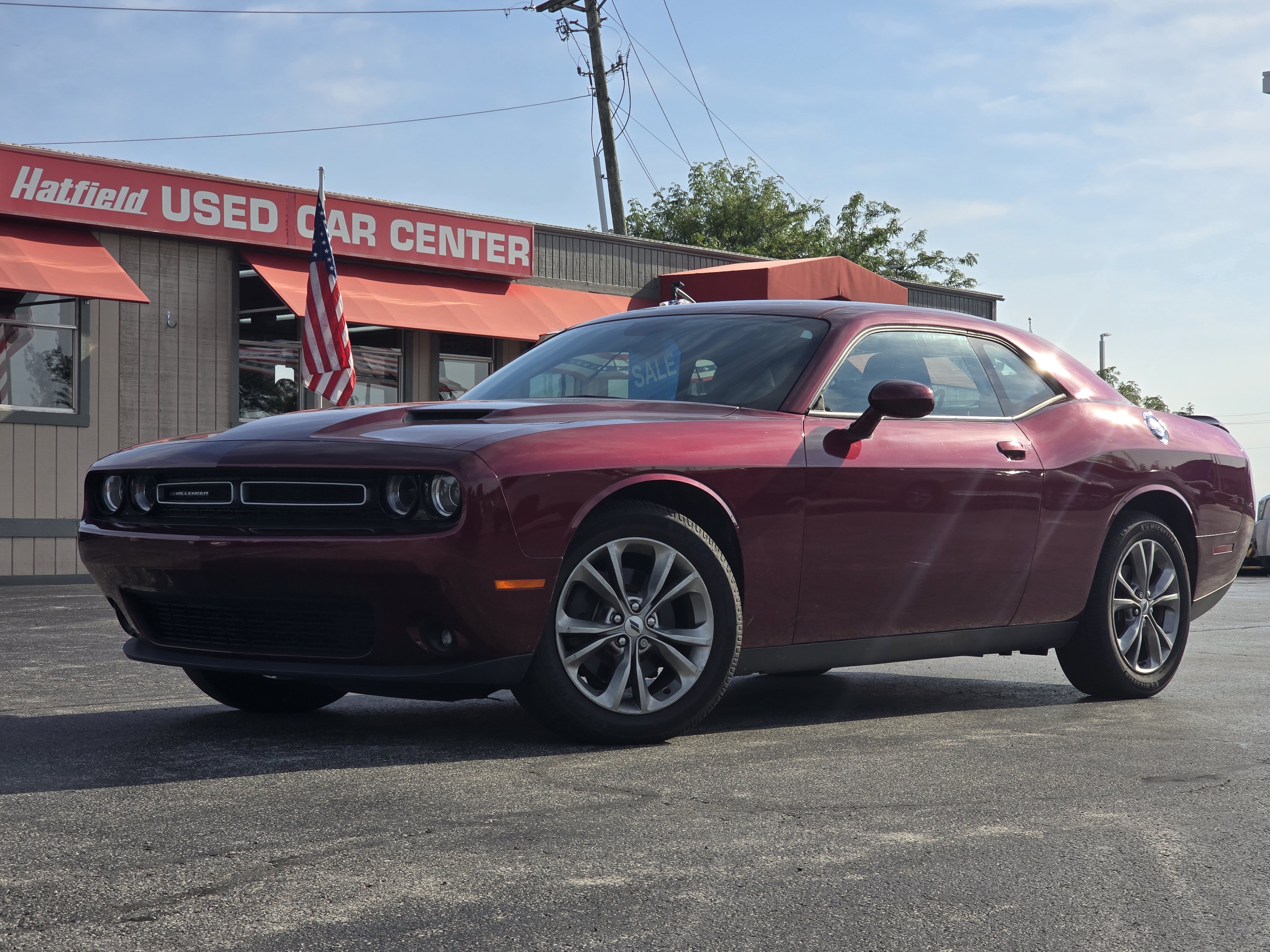 Used 2020 Dodge Challenger SXT w/ Plus Package AWD/4WD image 2