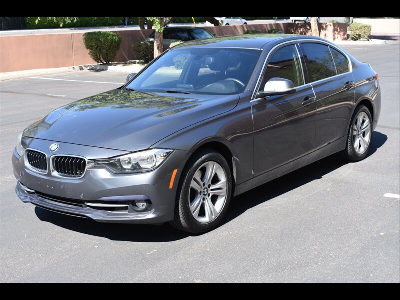 Used 2017 BMW 330i Sedan RWD image 3