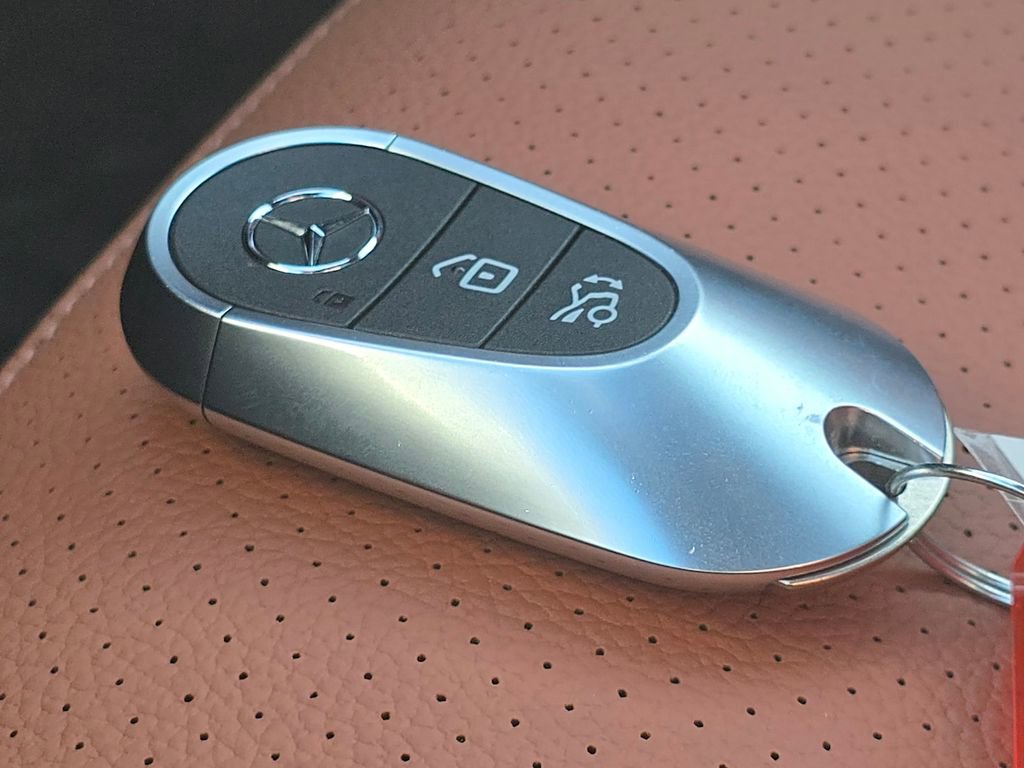Used 2026 Mercedes-Benz C 300 4MATIC Sedan image 37