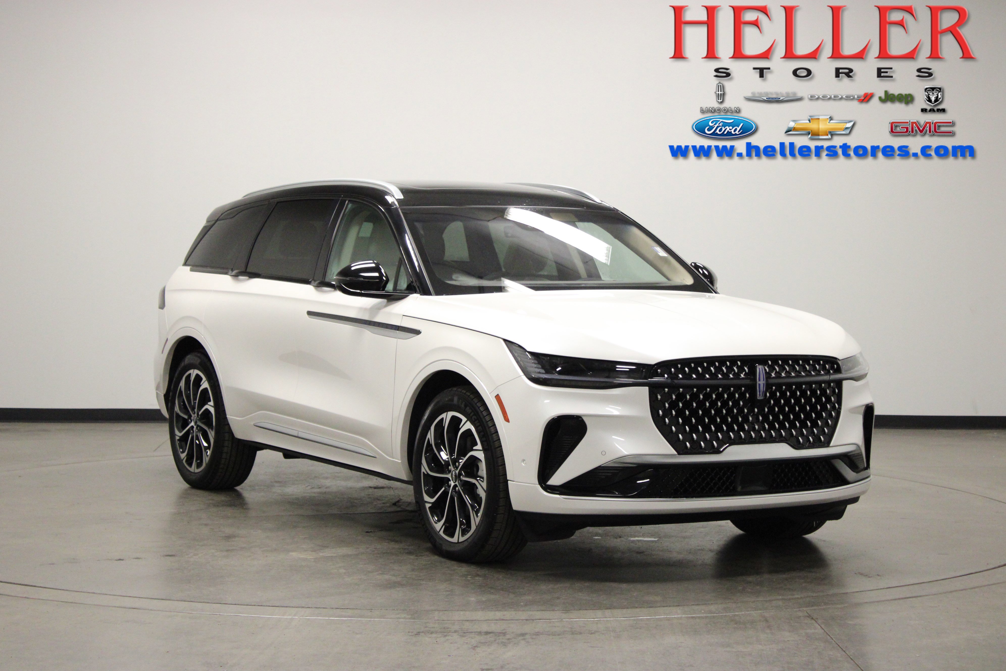 Used 2024 Lincoln Nautilus Reserve w/ Equipment Group 202A