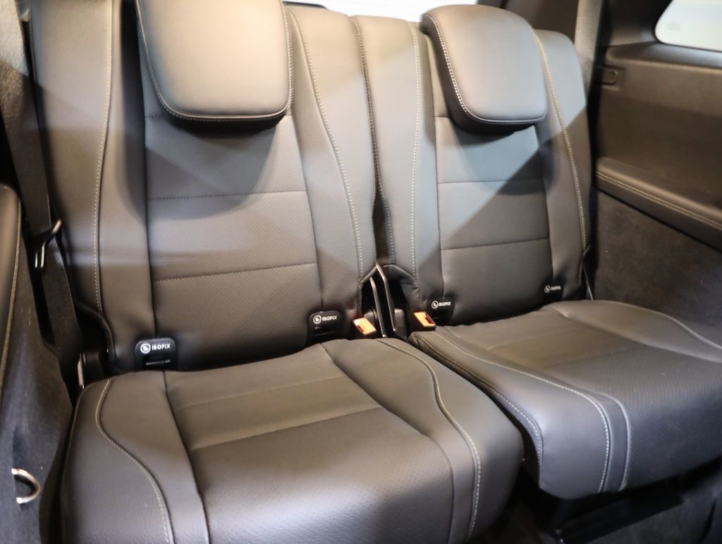 Used 2025 Mercedes-Benz GLS 450 4MATIC image 63