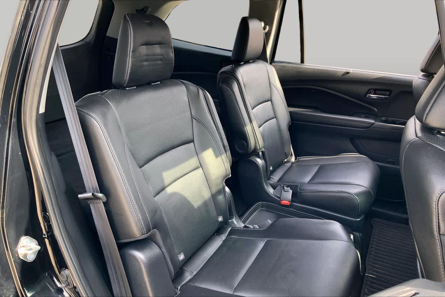 Certified 2017 Honda Pilot Elite image 20